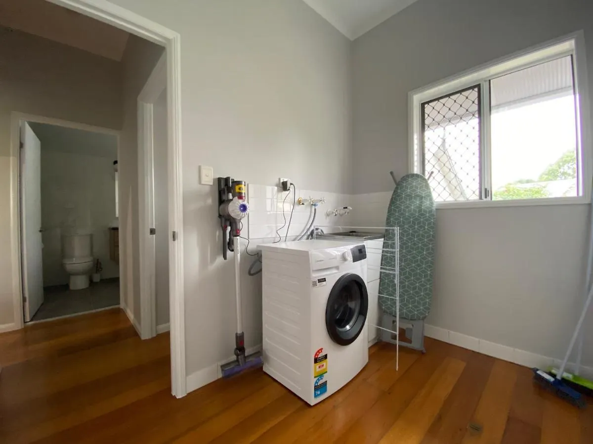 Villa Townsville Home On River Park Drive, Annandale Australia